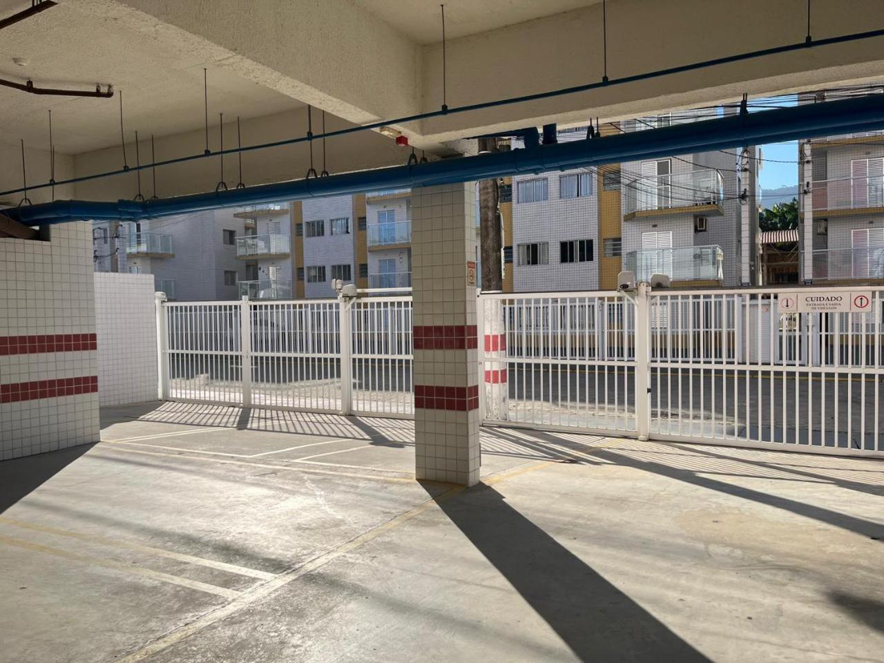 Apartamento Em Ubatuba! A 100M Da Praia! Exterior foto